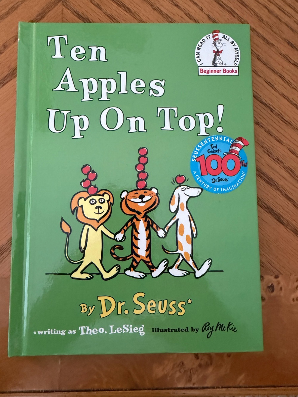 Dr. Seuss Ten Apples Up On Top! Hardcover Illustrated Beginner Books English